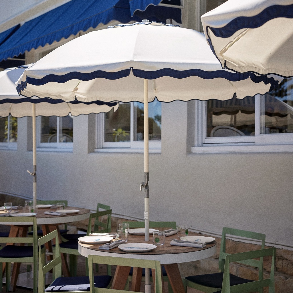 THE CLUB UMBRELLA - Rivie White - Business & Pleasure Co. 
